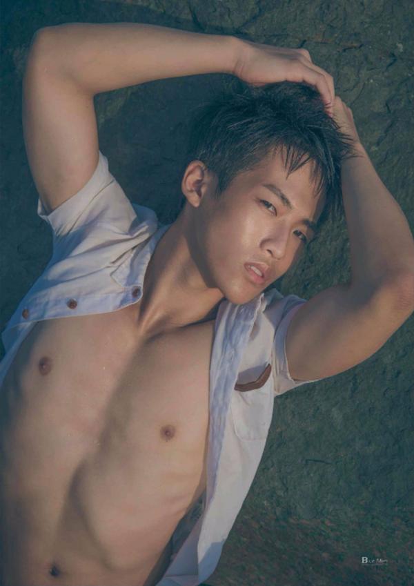 PHOTO-SET-Whoseman-1-吳敵警長來囉~~~我的靴子裡有蛇